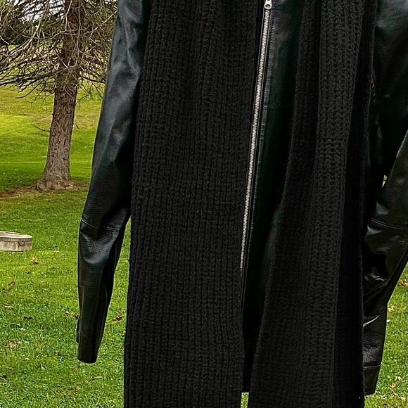 Old Navy Knitted Scarf NWT Unisex - Picture 5 of 10